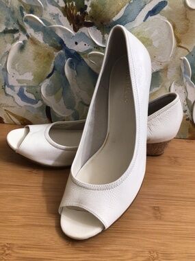 Cole Haan Womens Open-Toe Shoes Cork Wedge & Air Sole 9,5